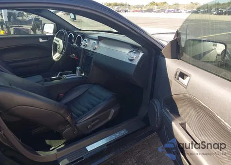 2006 Ford Mustang Gt z USA, uszkodzony, nr VIN 1ZVFT82H465247758